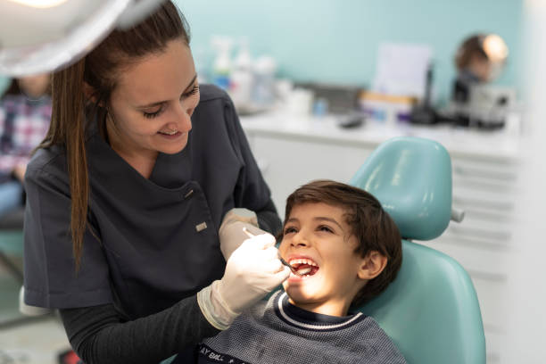 Best Cracked Tooth Emergency Dentist  in Oakdale, CA
